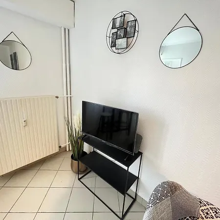 Vue Sur Jardin Parking Ascenseur Un-Sejour-A-Part Apartment Metz Exterior photo