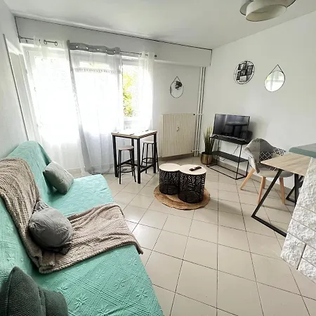 Vue Sur Jardin Parking Ascenseur Un-Sejour-A-Part Apartment Metz Exterior photo