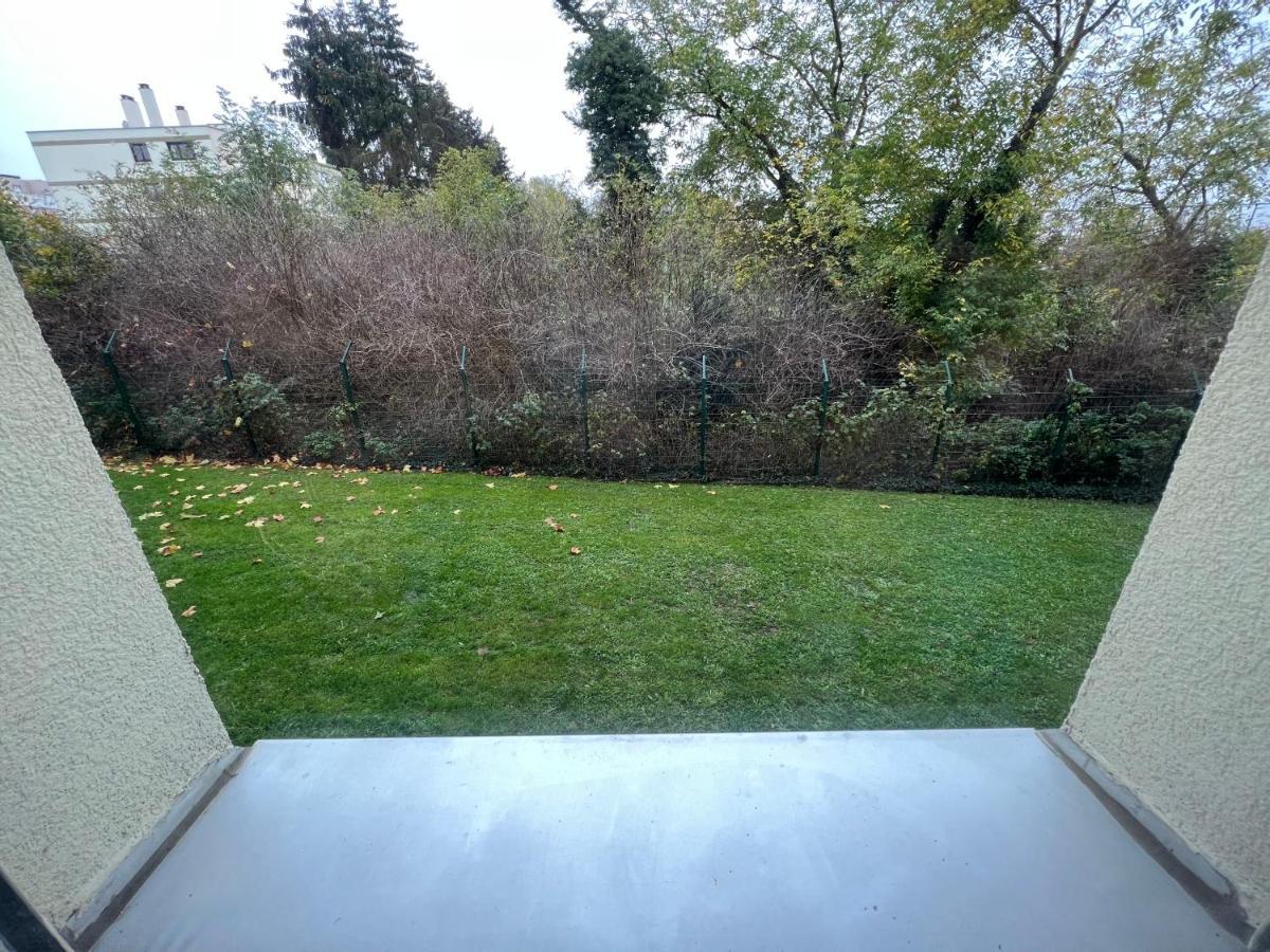 Apartamento Vue Sur Jardin Parking Ascenseur Un-sejour-a-part Metz